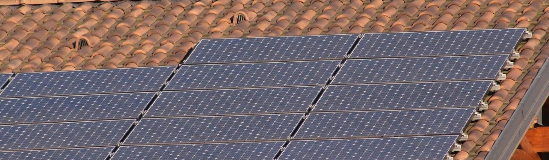 Service de pose de systèmes d’énergie solaires à Arles – Maclem
